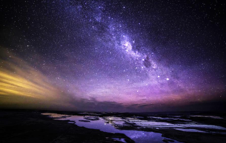 Great Ocean Road at night milky way view