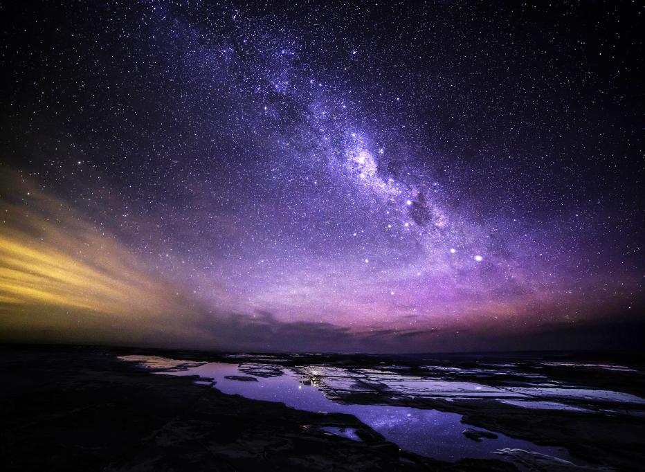 Great Ocean Road at night milky way view