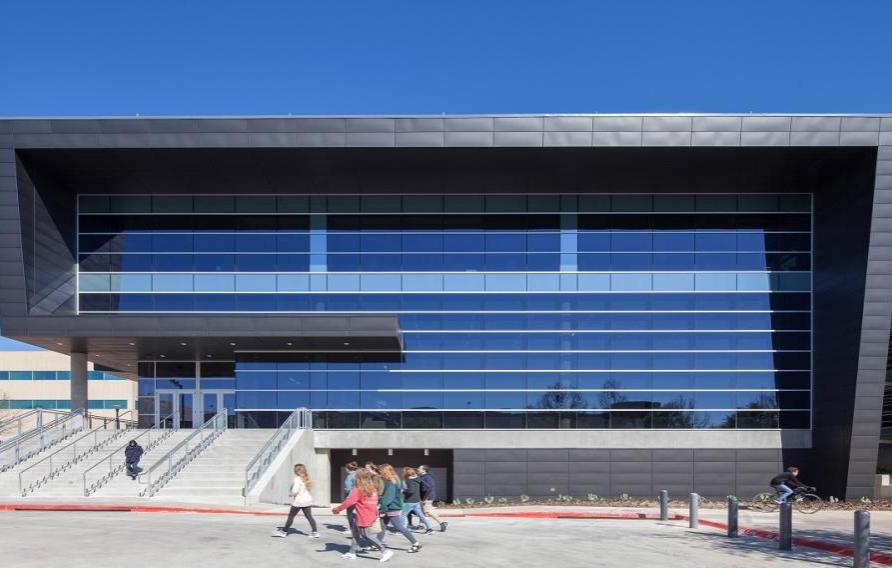 The University of Texas at Dallas, Student Services Building